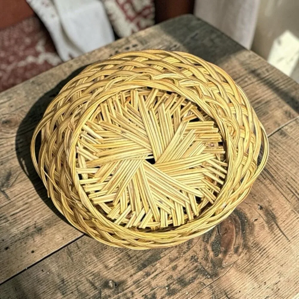 Round Woven Wicker Boho Vintage Decorative Basket Natural Color